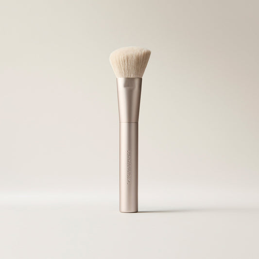 the-bronzer-brush-l9 Bronzer-Brush-Main.jpg