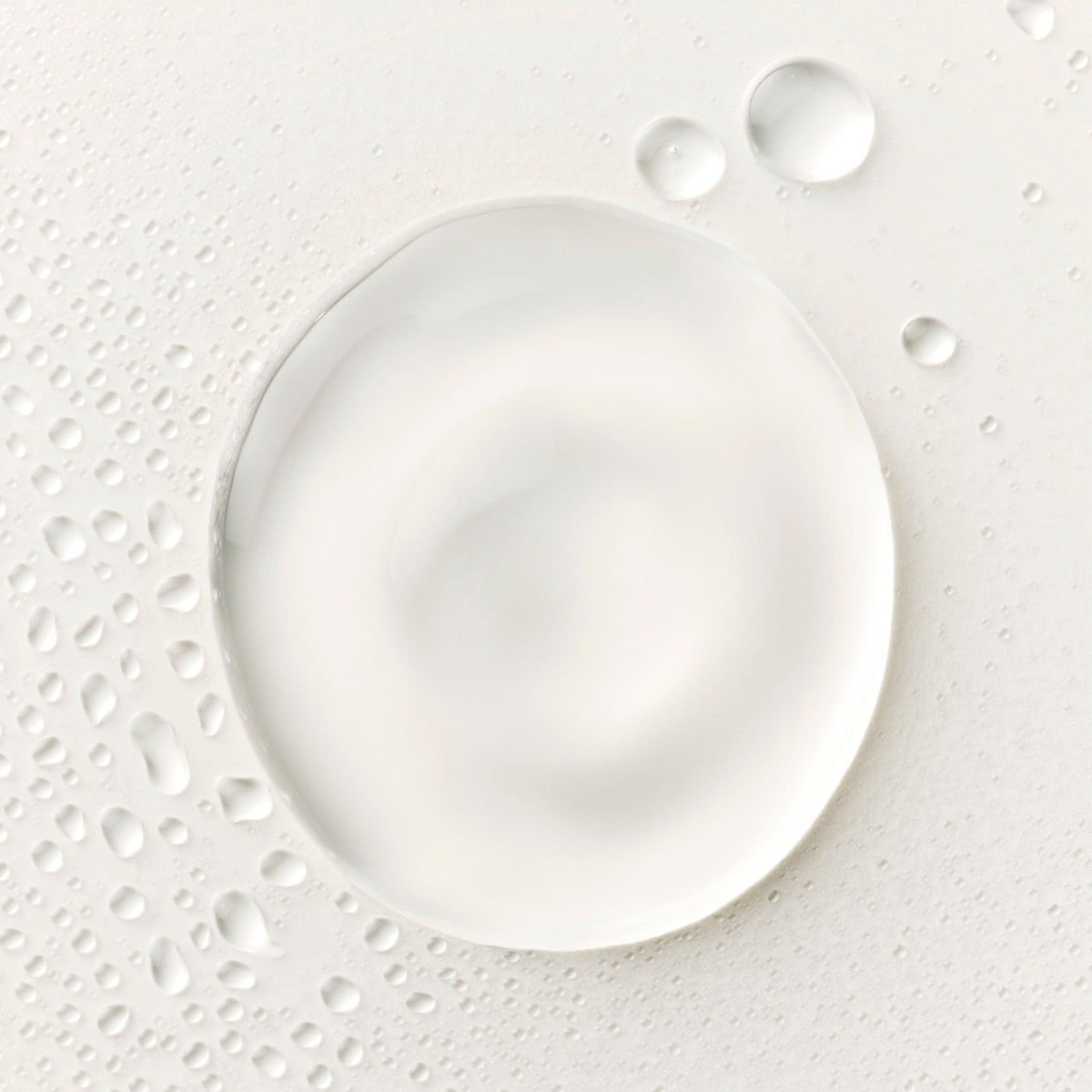 jet-lagtm-skin-soothing-hydration-mist-s6 PDP-JL-Mist-Supplemental-Goop_2025.jpg