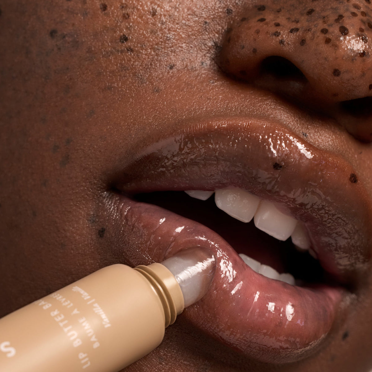 lip-butter-balm-vanilla-p2 PDP_LBB-Vanilla-2.jpg