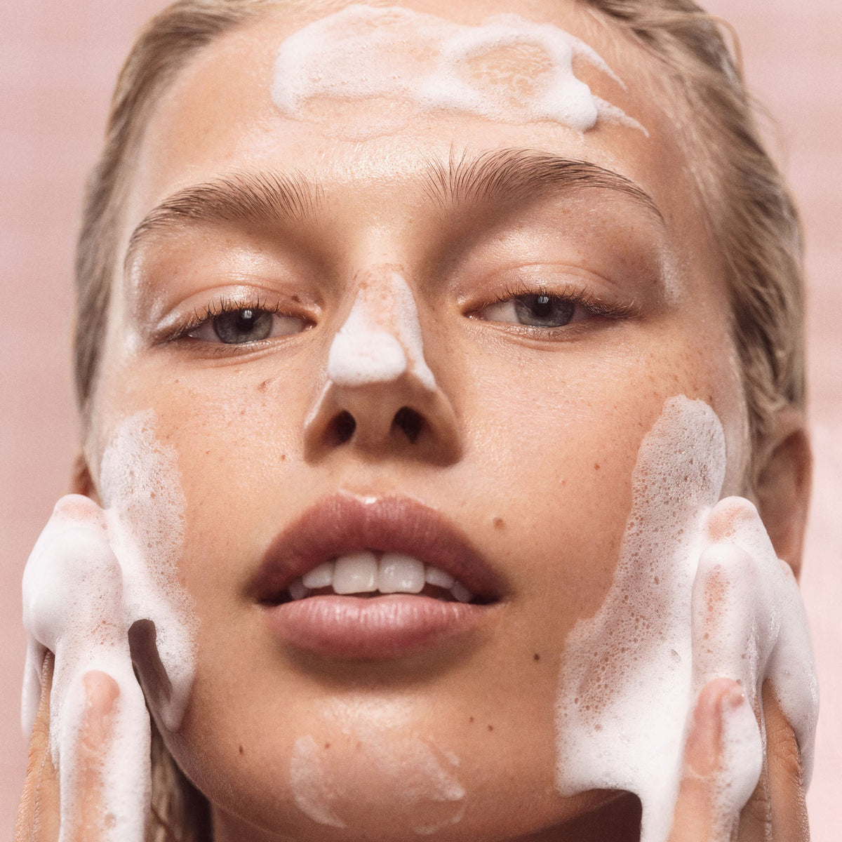 the-nighttime-routine-b0 Pink-Cloud-Dew-Launch-HP-Mobile-V2.jpg